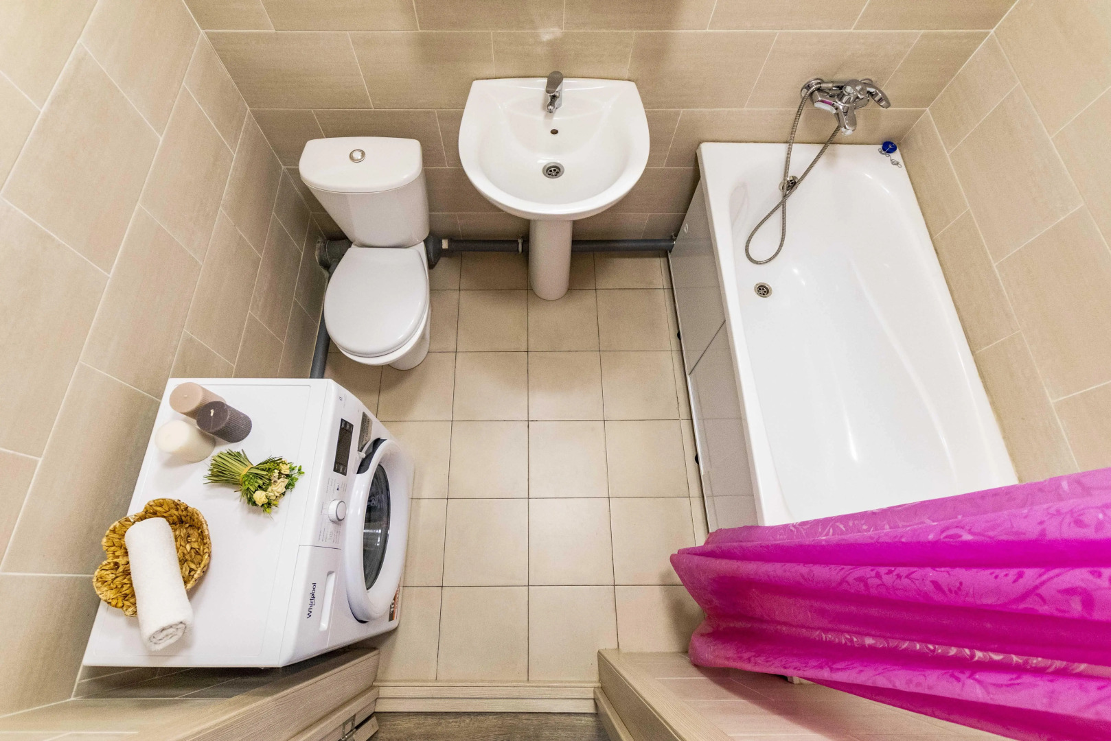 Квартира евродвушка BeGuest Крауля 89а для 4х гостей