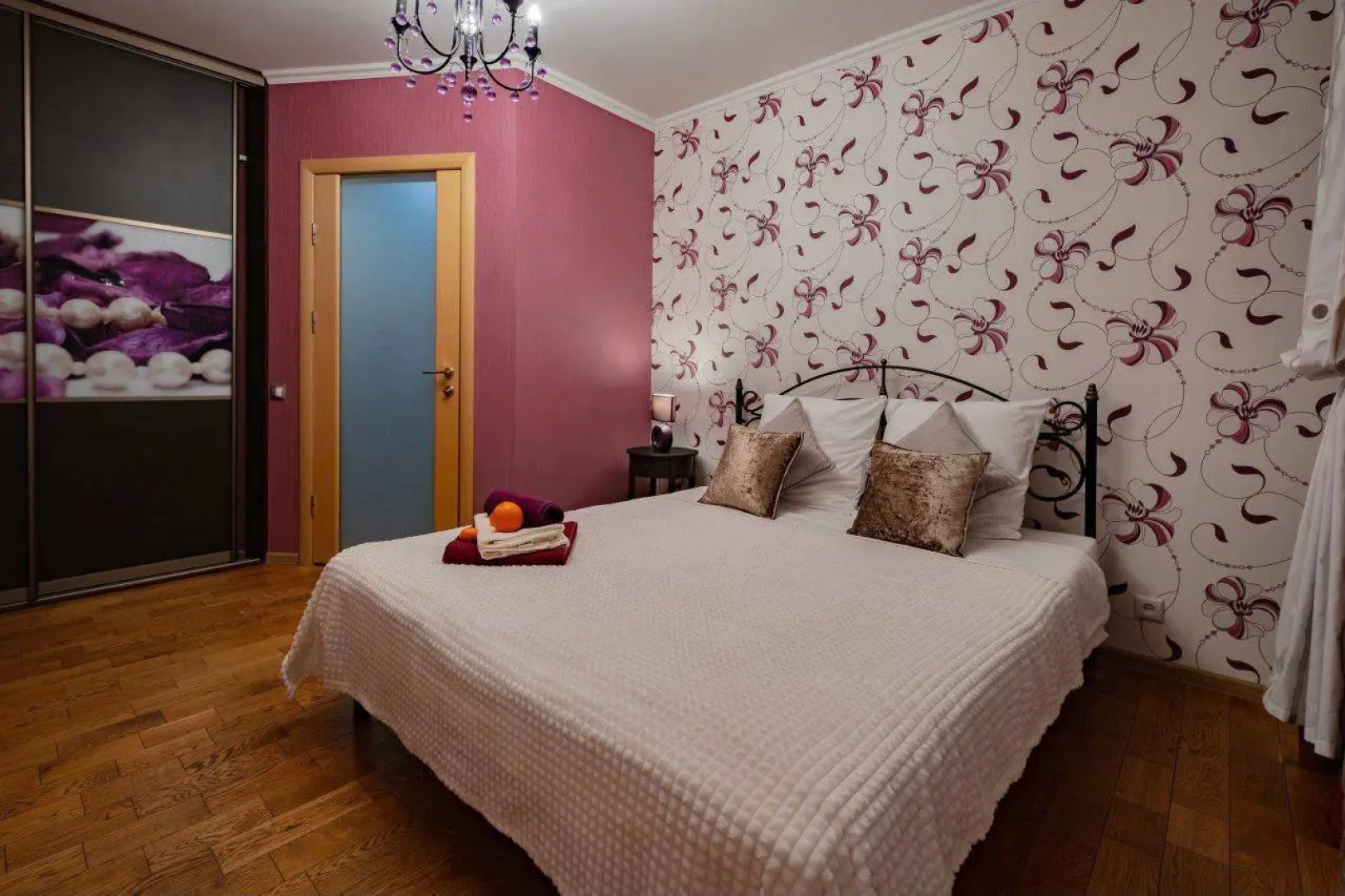 Достойная четырехкомнатная квартира в центре