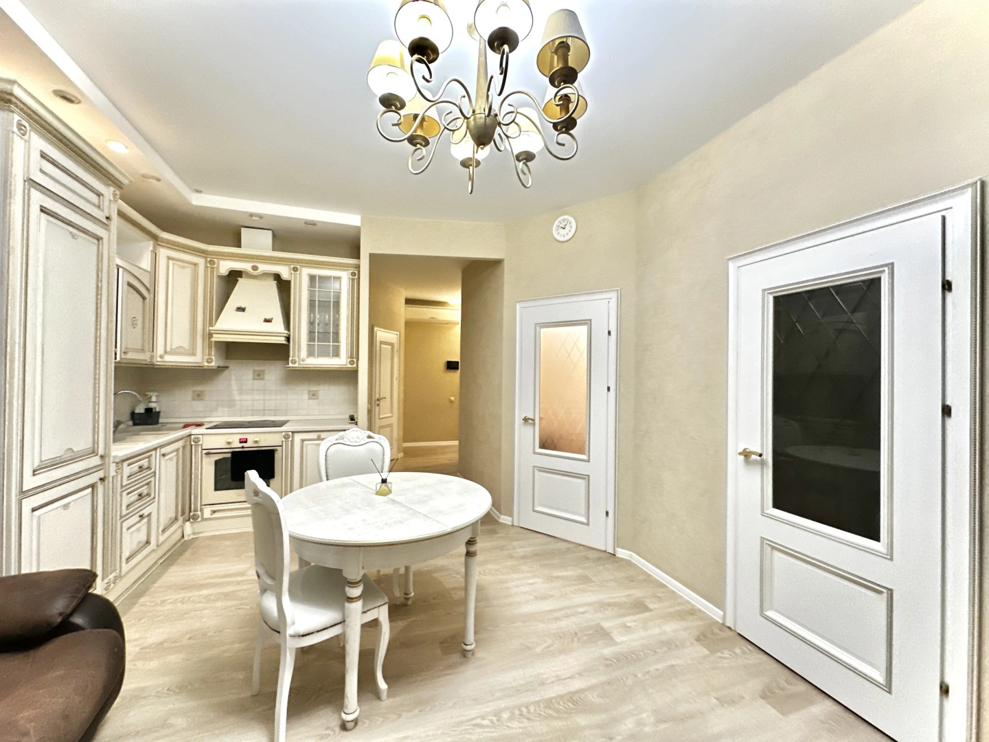 Апартаменты Люкс Трехкомнатные с Видом на Волгу