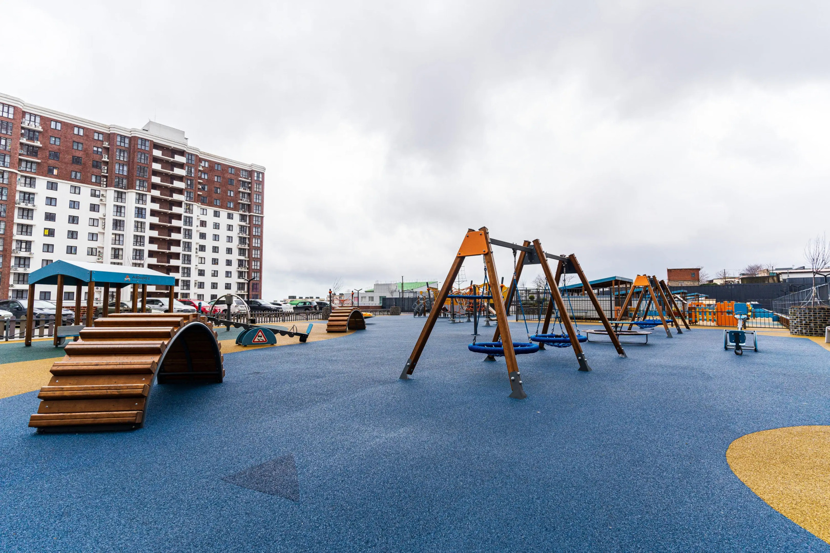 Апартаменты с Лоджией и Видом на Город и Море от LetoApart