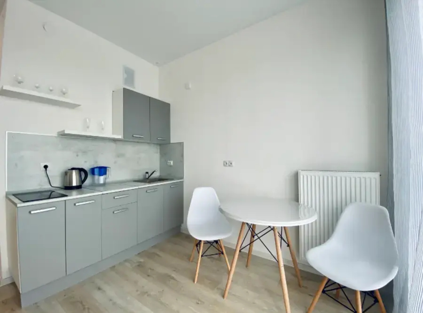 Апартаменты на Фармана Салманова 1