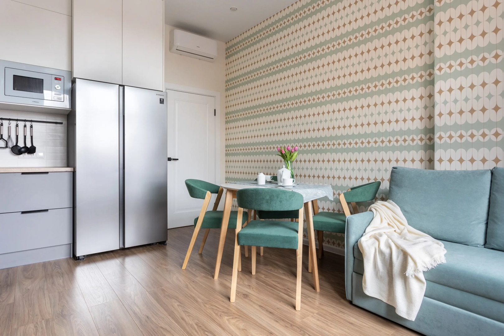 Квартира Dubrovskiy apart в доме бизнес класса на набережной Невы