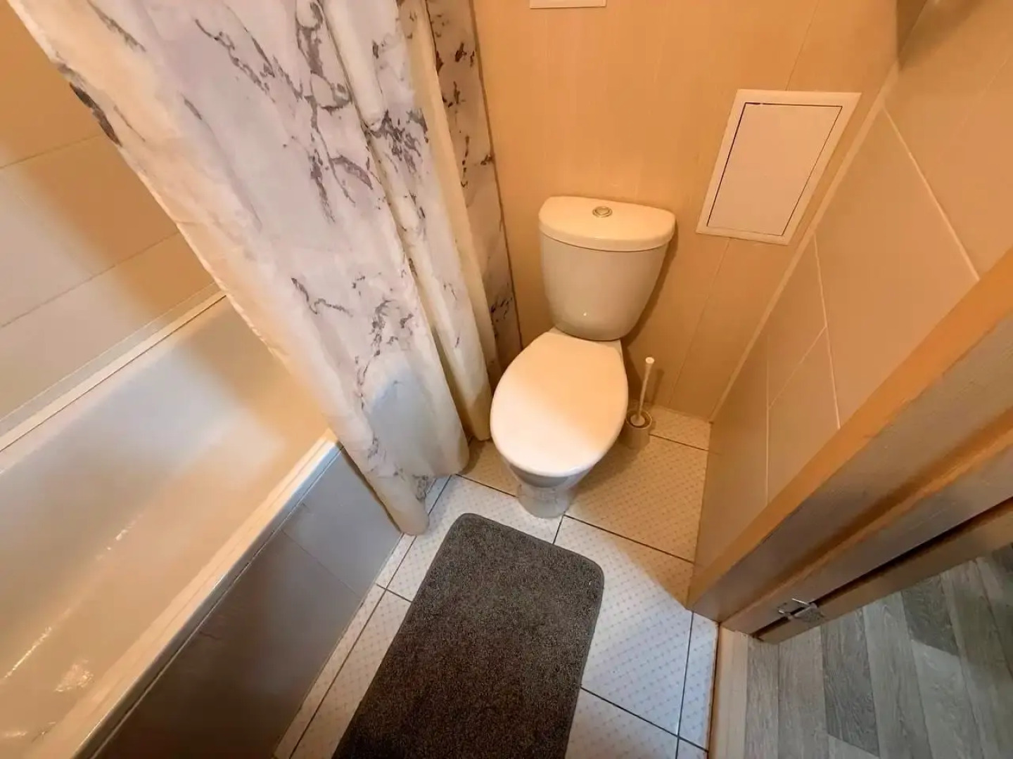 Квартира GoldApart Академика Макеева 20