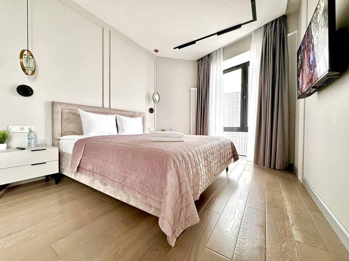 Апартаменты Lalapart Modern classic с видом на город у метро Дмитровская