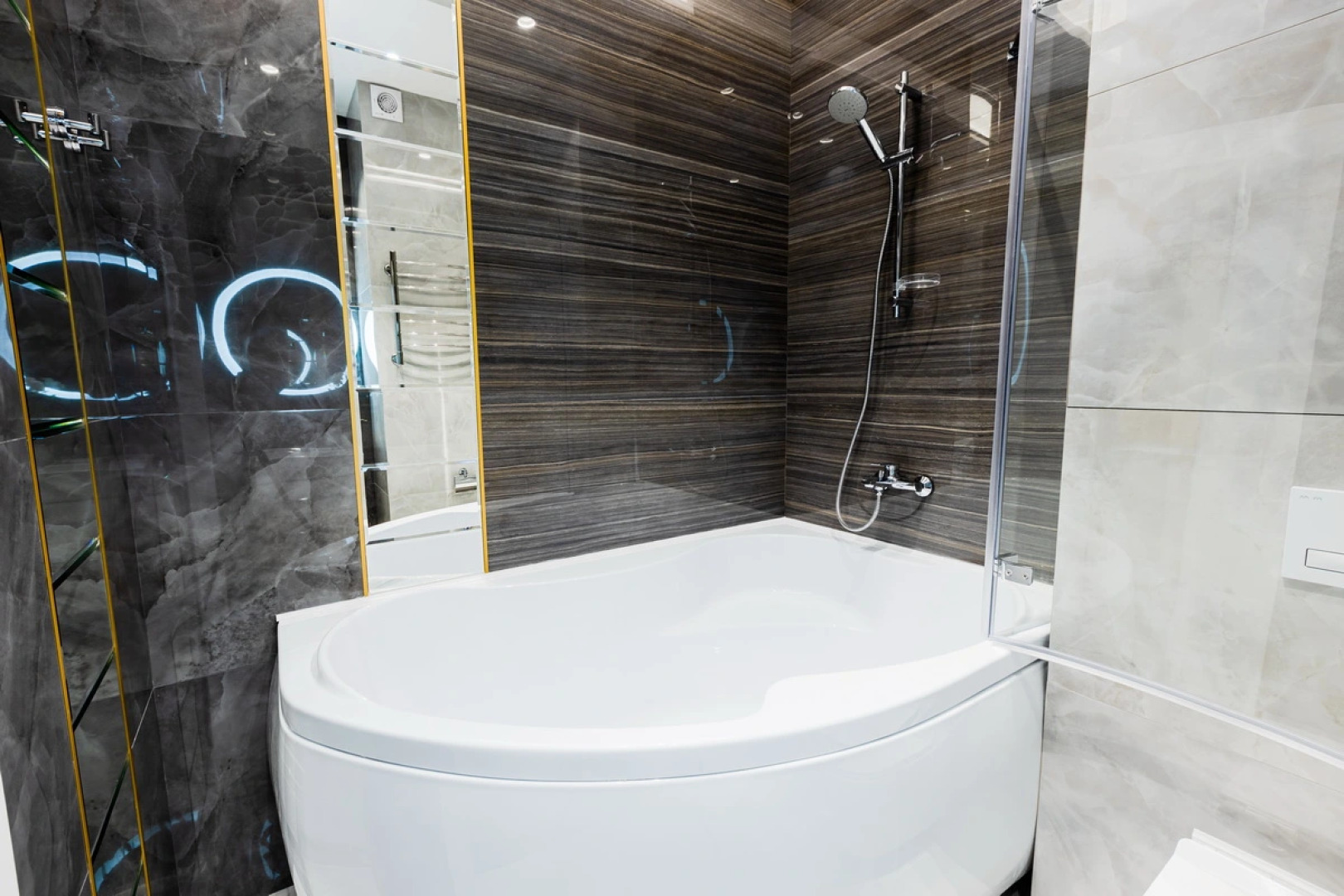 Апартаменты Трехкомнатный Кавали