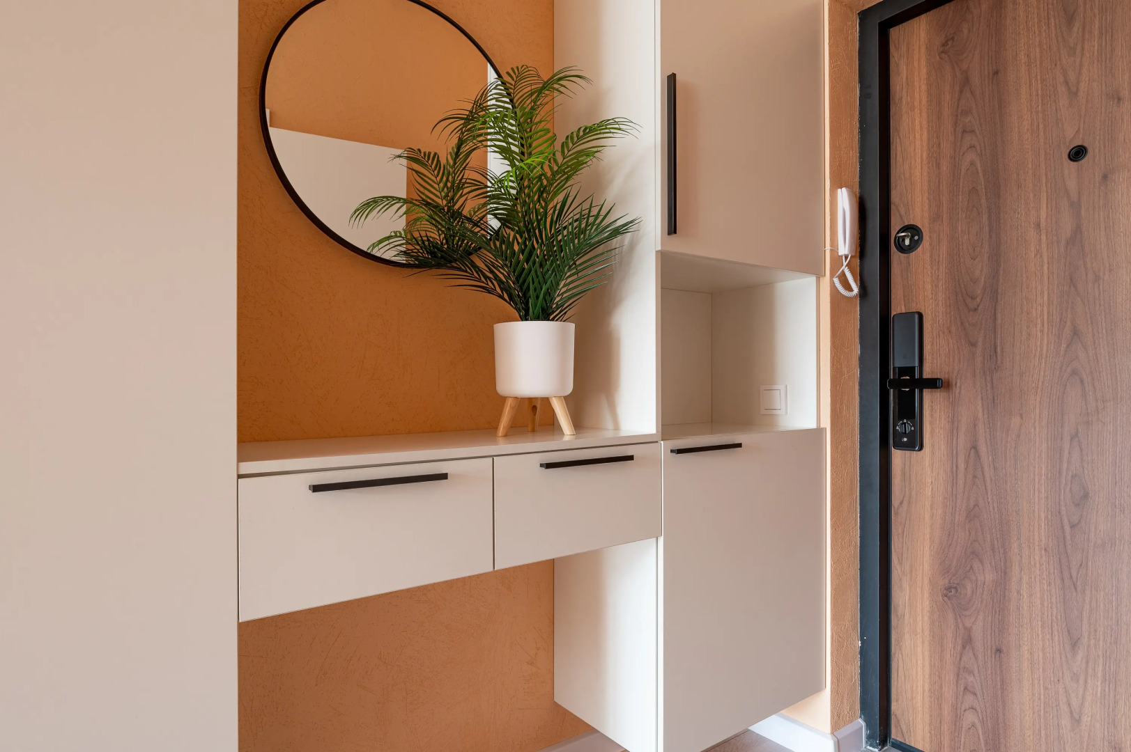 Студия с панорамным видом на горы. Аллея 326