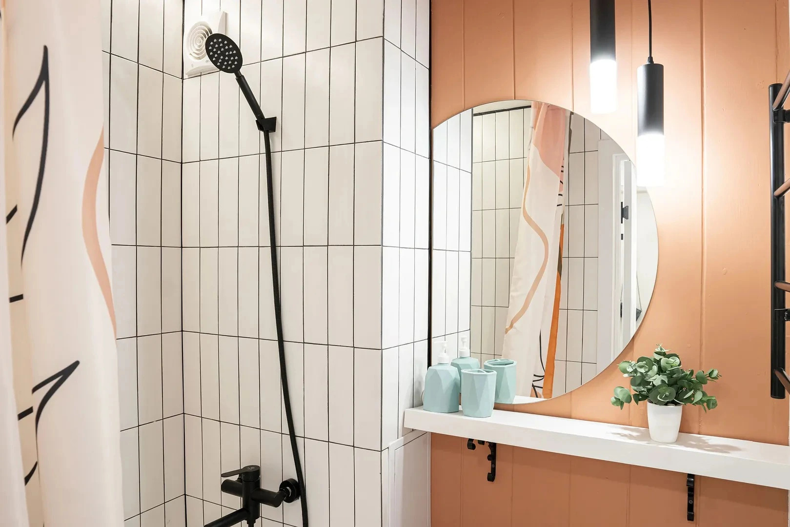 Квартира мини-студия со вторым ярусом у парка с озерами