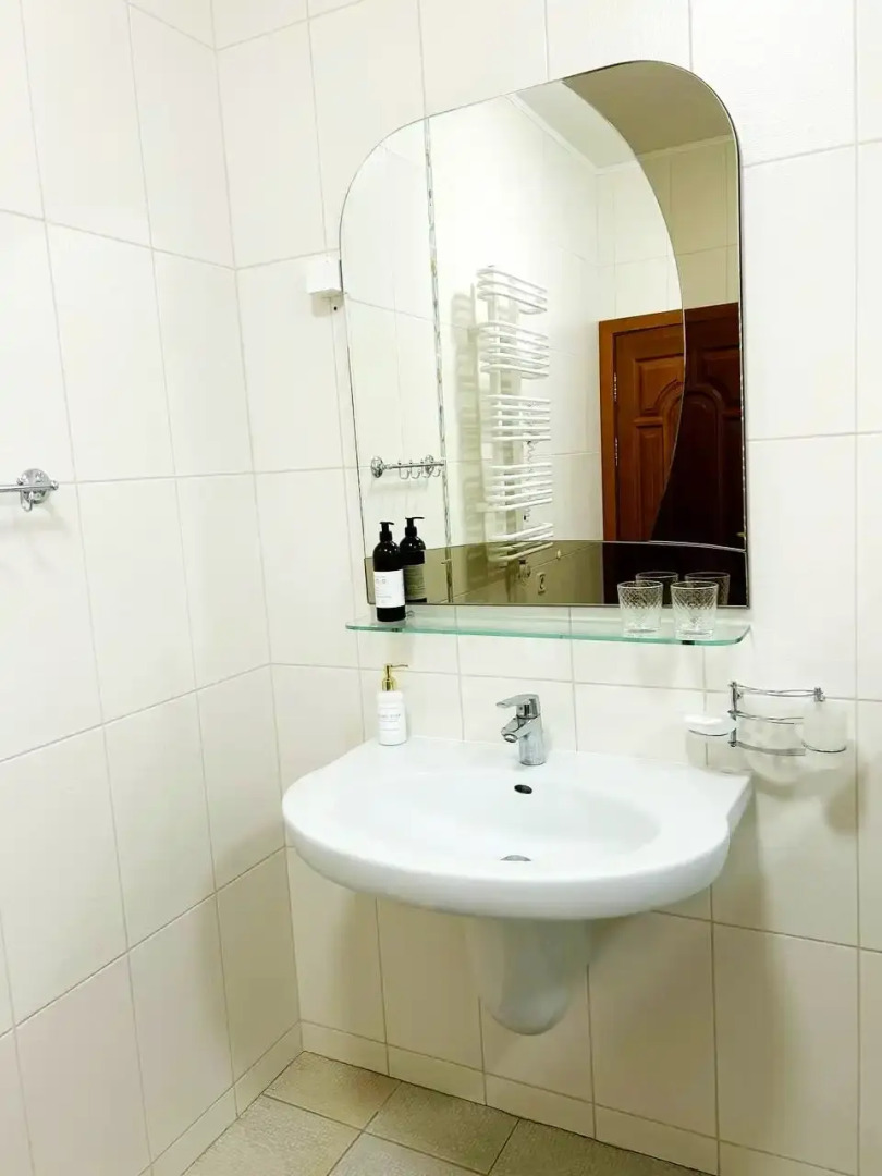 Апартаменты Dolce vita с автономным отоплением, 2 санузлами и тренажёром