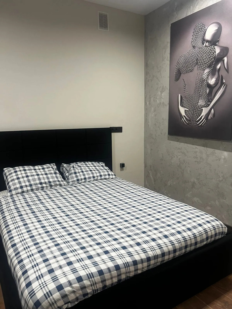 Апартаменты 1002 Верхнеторговая Площадь 4