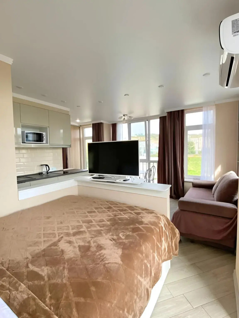 Апартаменты Студия с Балконом Alax Напротив Дельта Сириус