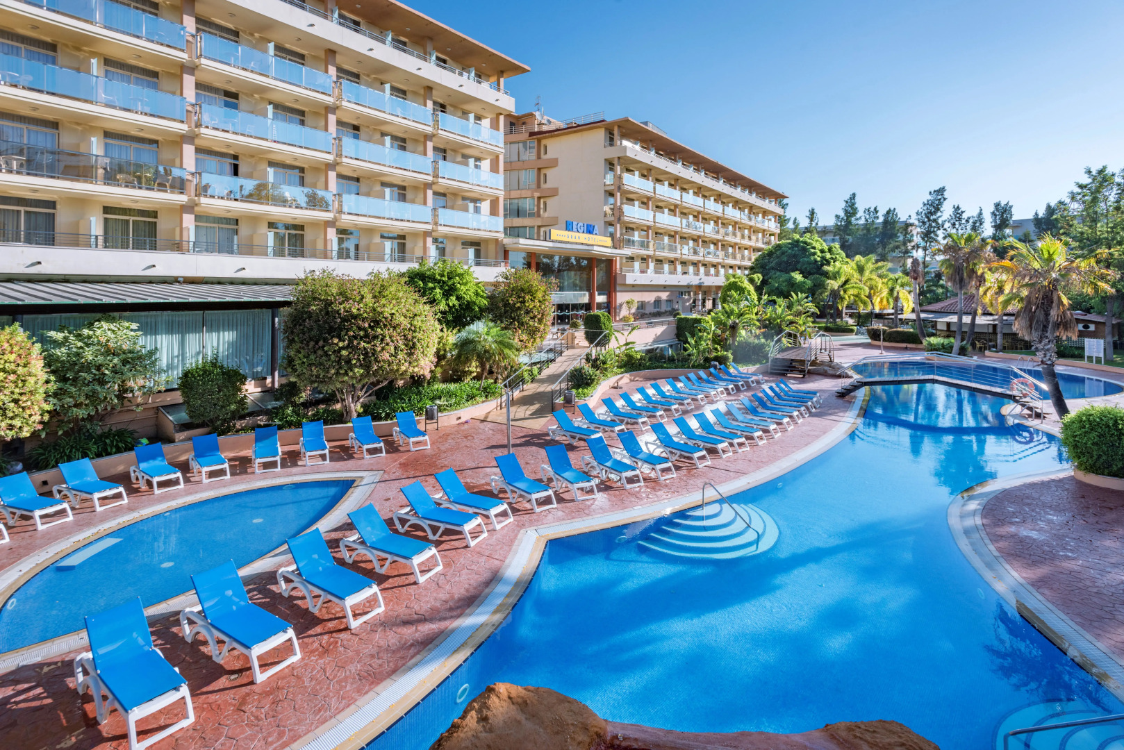 Отель 4R Gran Regina