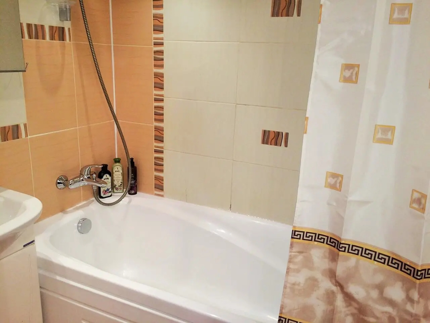 Апартаменты Малышева 84 (2)