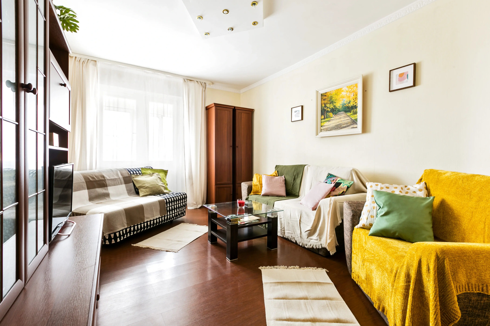 Double Tower Apartment on Dmitry Ulyanov St