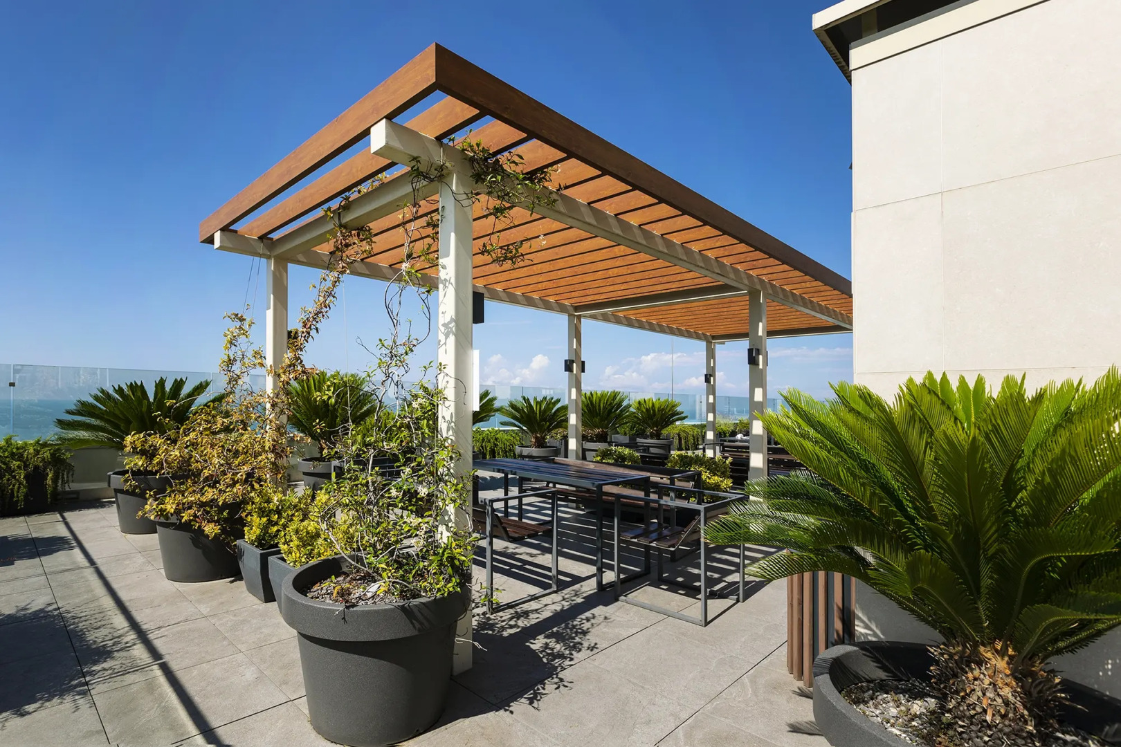 Апартаменты с балконом в ЖК Метрополь