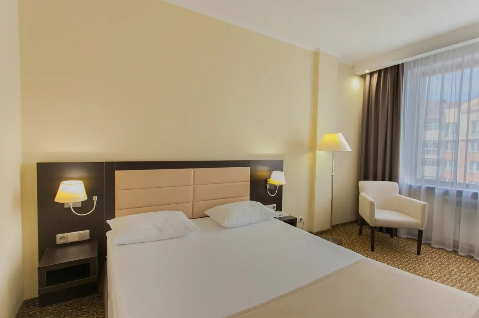 Отель Азия Бизнес