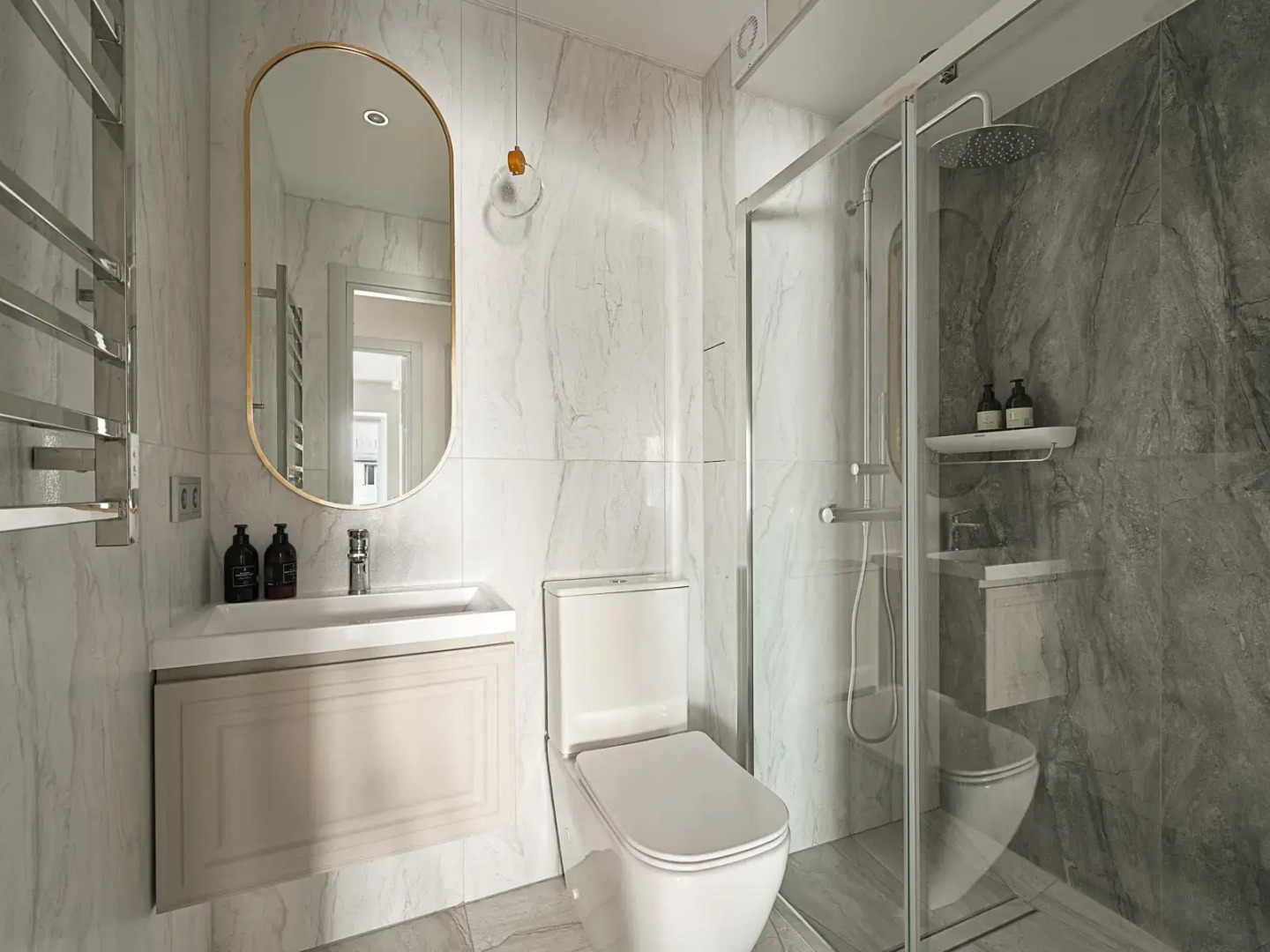 Апартаменты Moca 120 кв.м в Тихом Сквере на Невском Проспекте с Видом на Церковь св. Екатерины