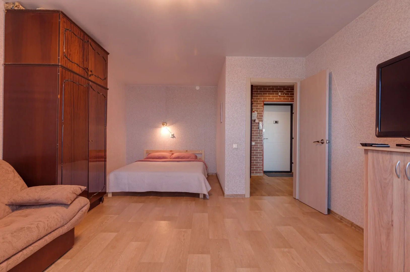 Квартира Просторная  5 Мест