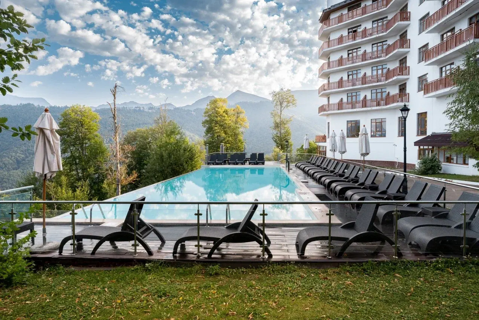 Отель Green Flow