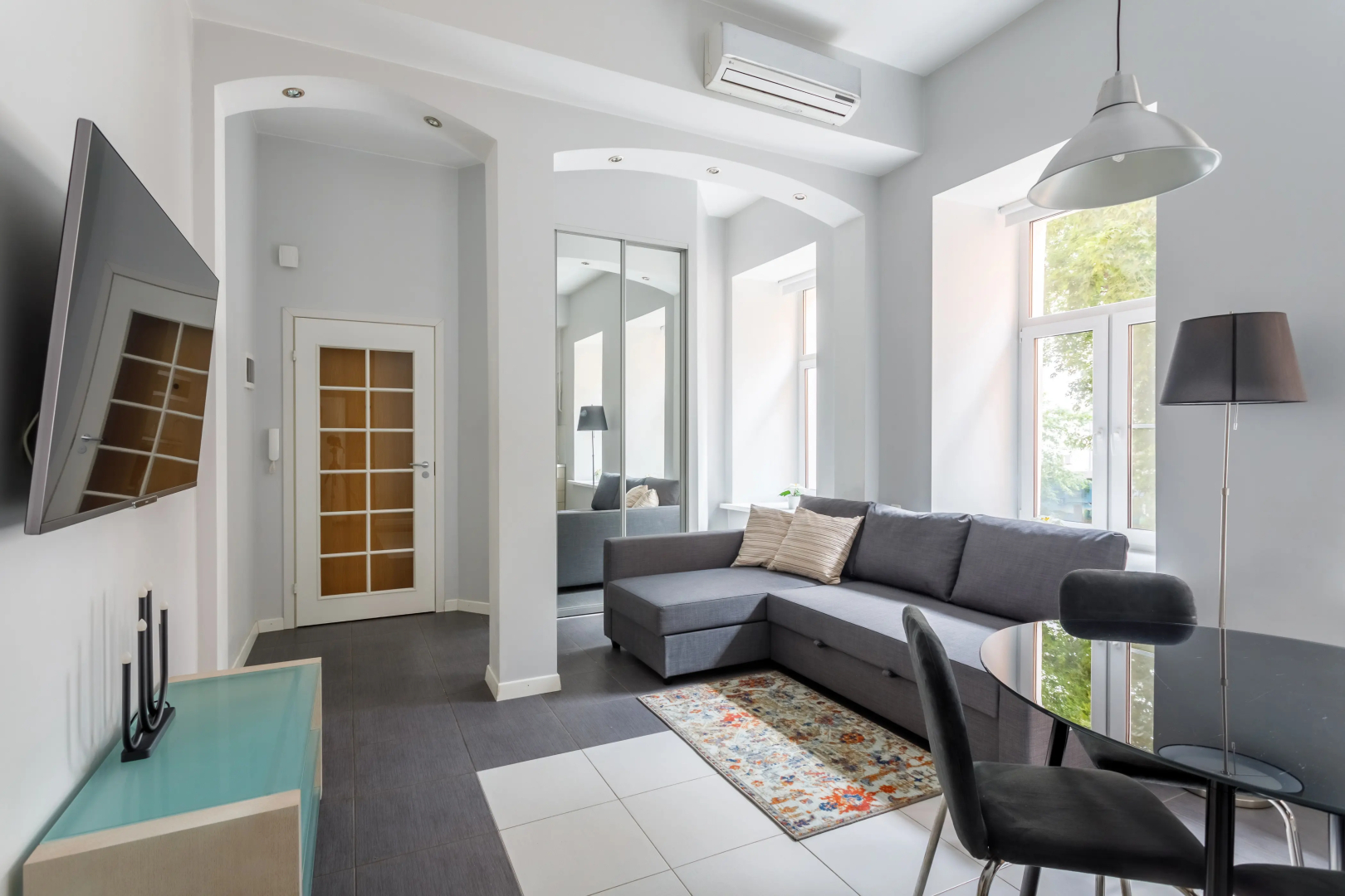 Апартаменты Central & Quite