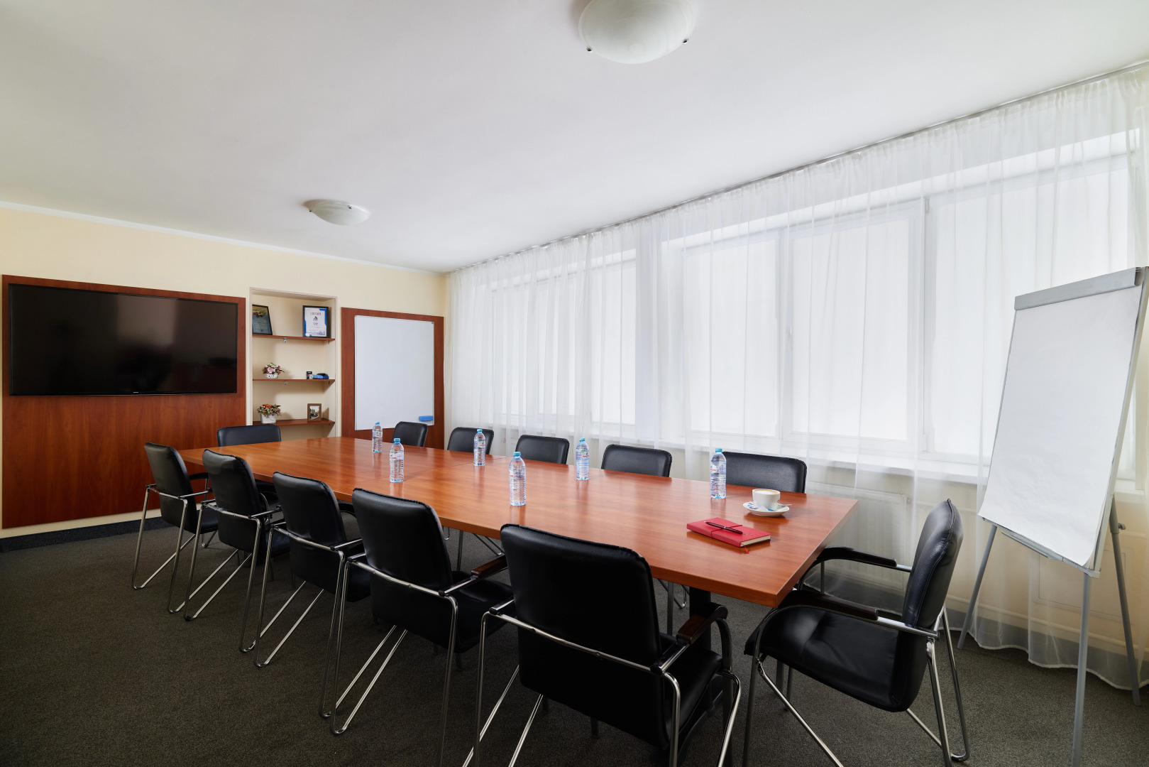 Отель Спутник