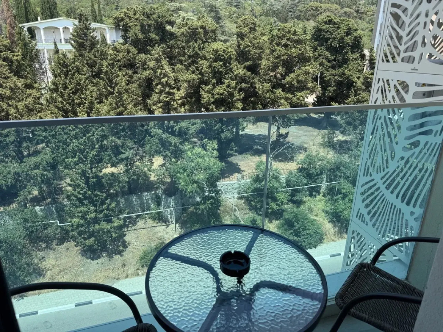 Апартаменты Скай Плаза с видом на Массандровский парк