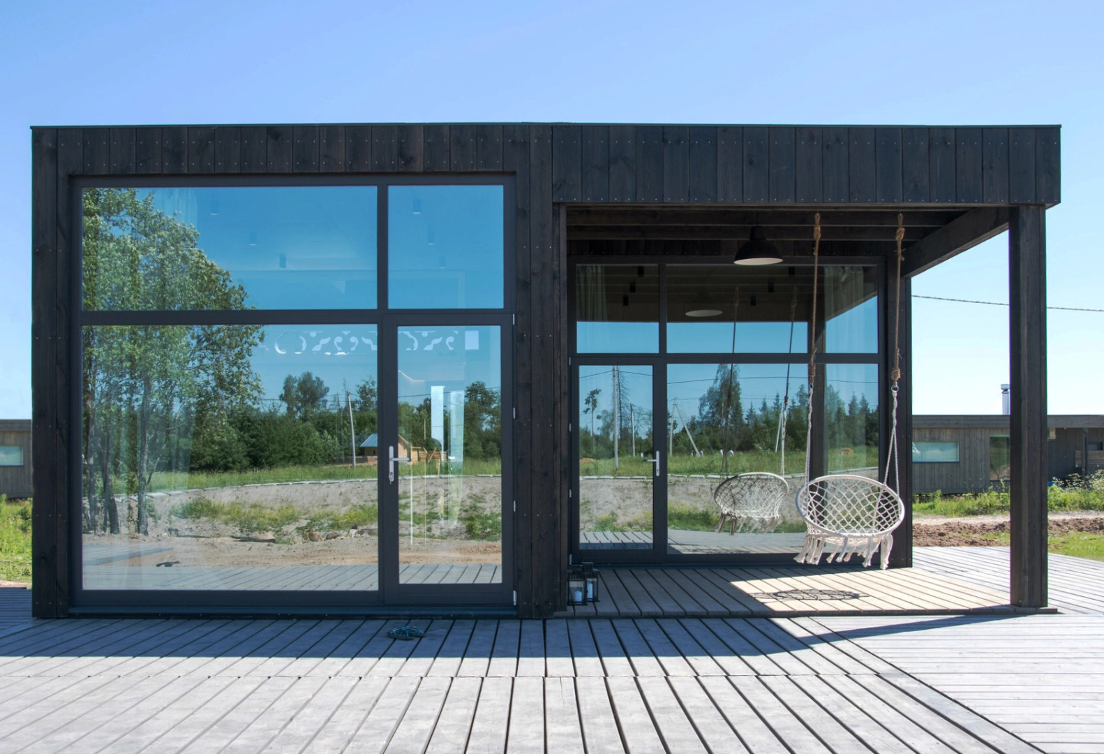 Дом Уютный с панорамными окнами