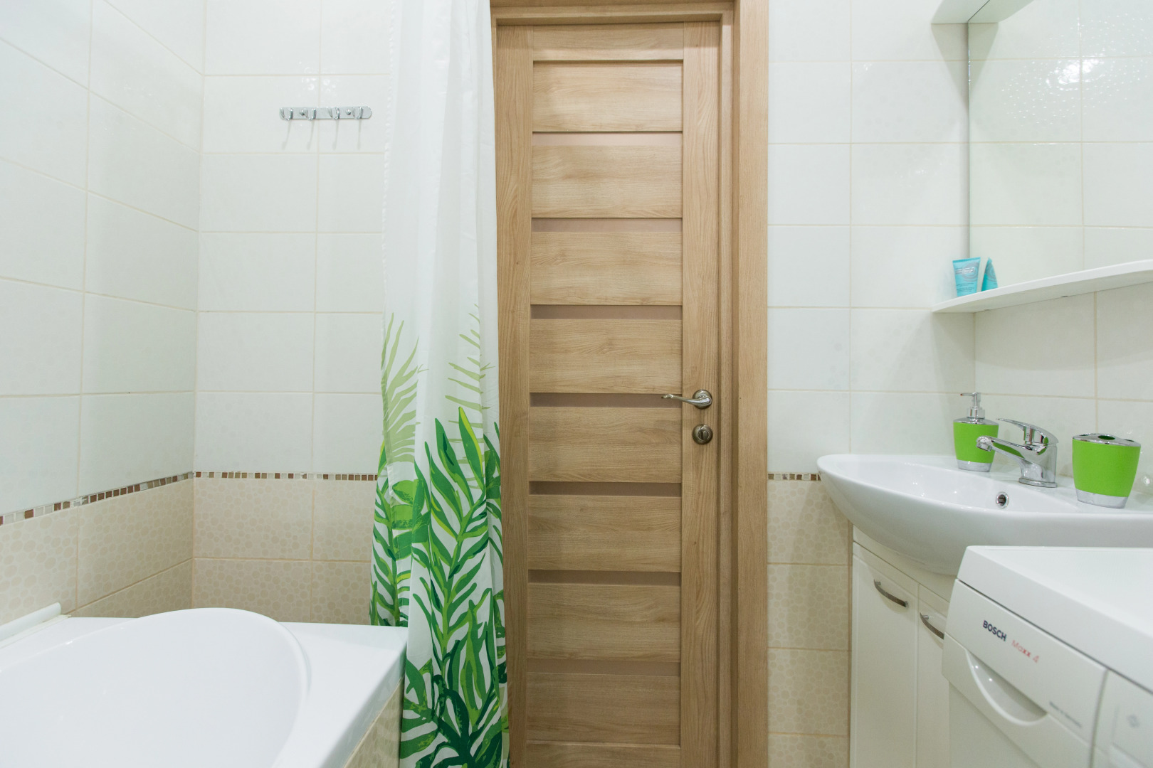 Апартаменты на улице Дмитрия Михайлова 1