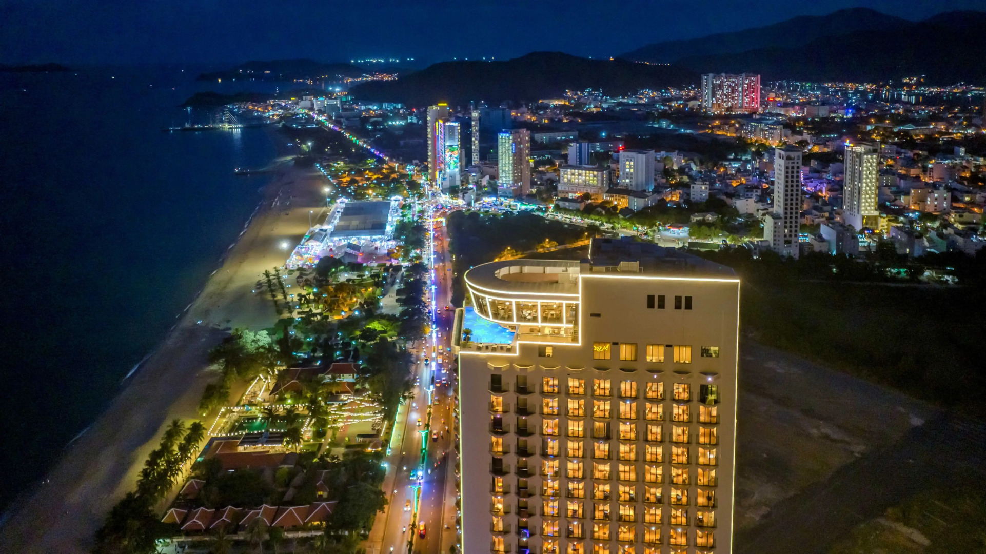 Отель Best Western Premier Marvella Nha Trang
