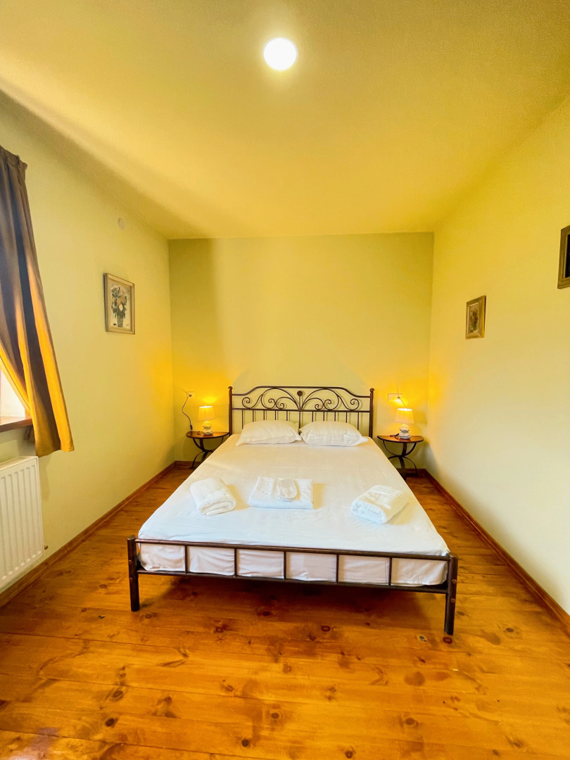 Отель Сhateau white flags