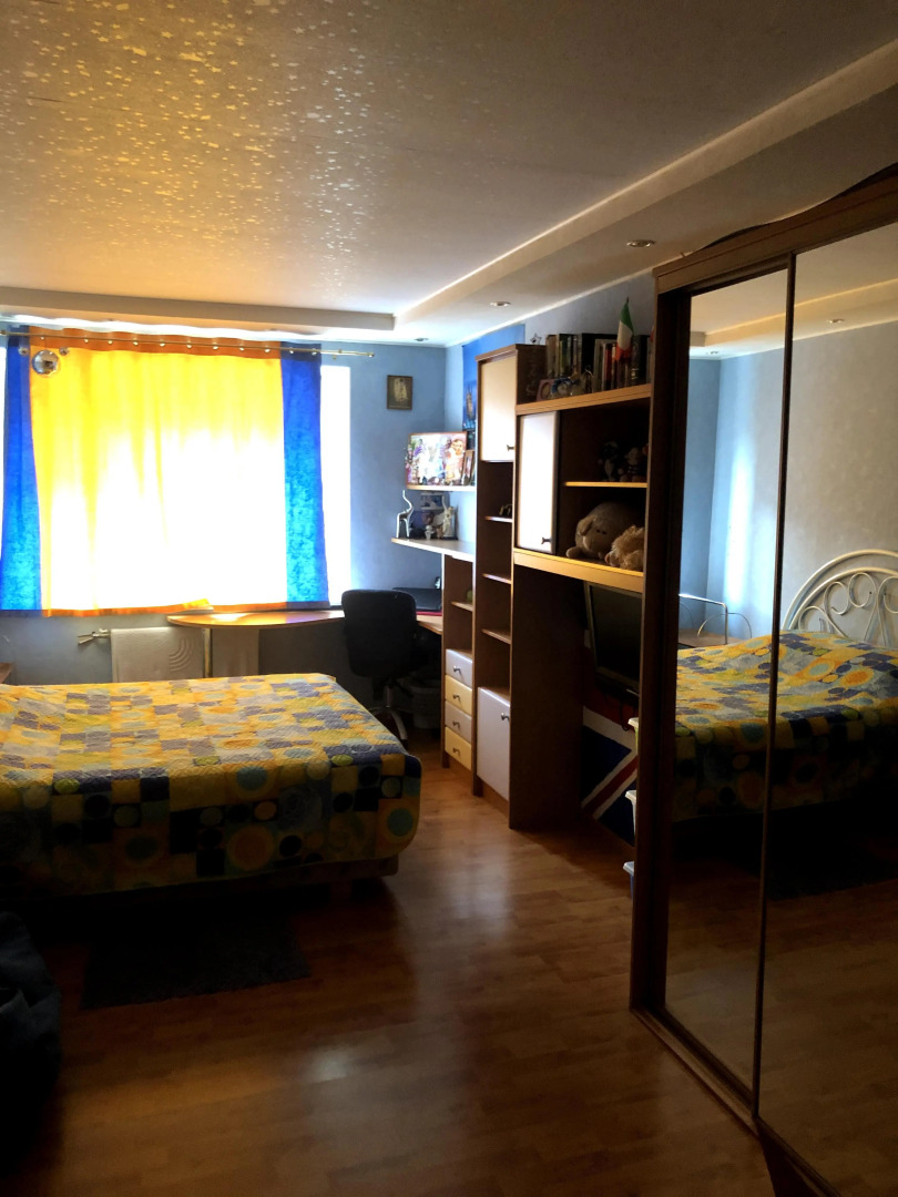 Апартаменты Spacious central 3-room apartment