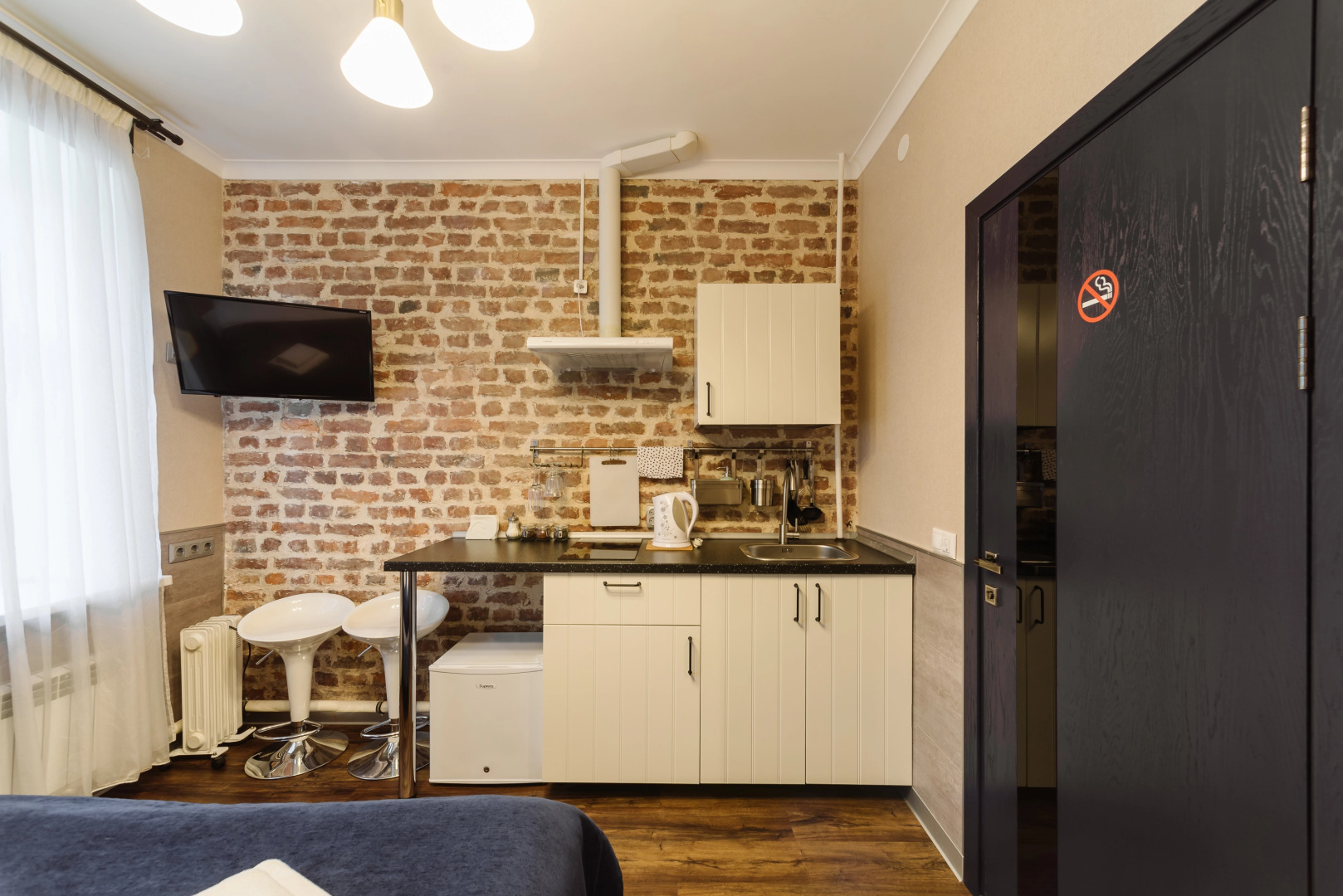 Меблированные комнаты на Елизарова