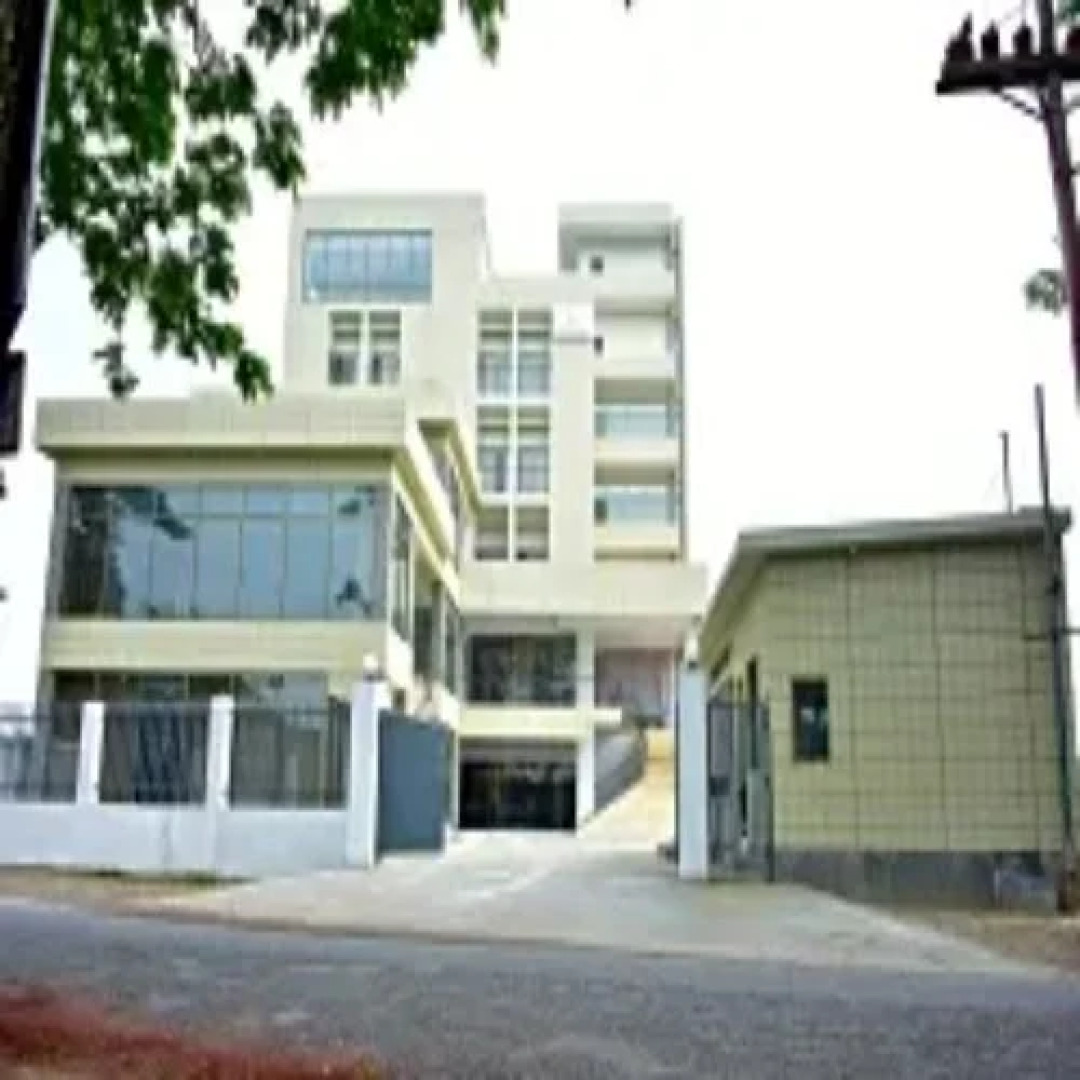 Отель Divine Centre Ltd