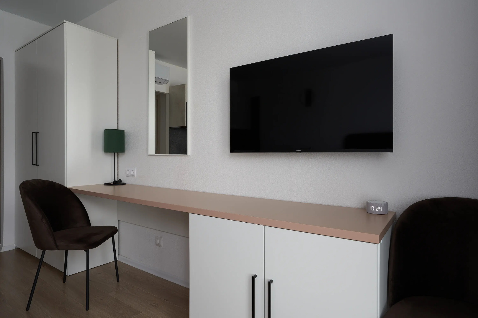 Квартира студия с видом на город на Большой Очаковской