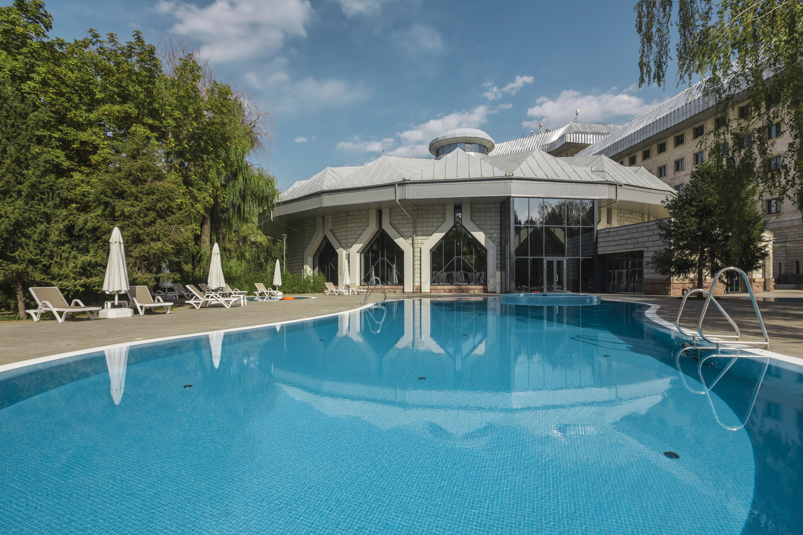 Hotel Swissôtel Wellness Resort Alatau Almaty