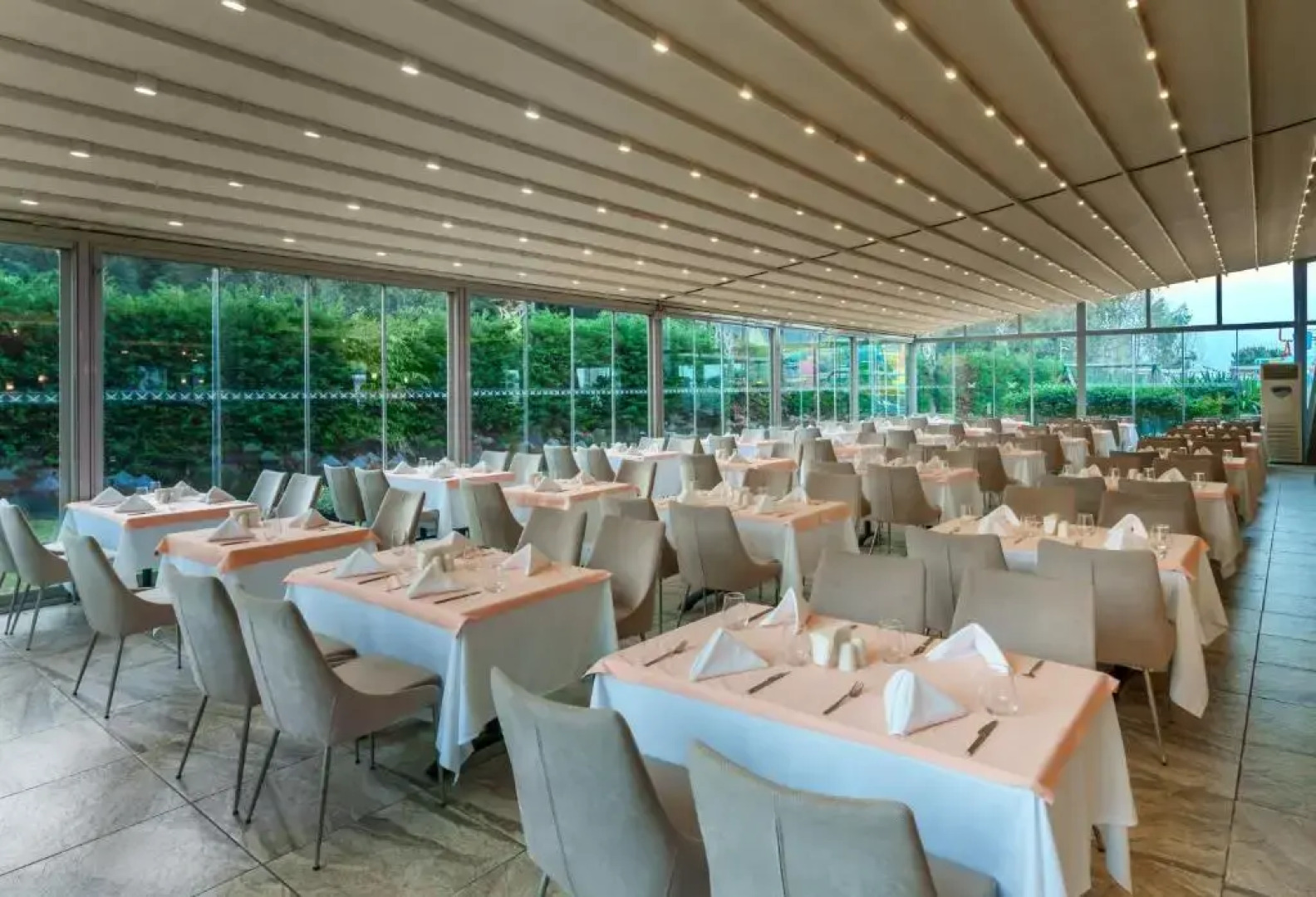 Liberty Kuşadası Resort - All inclusive