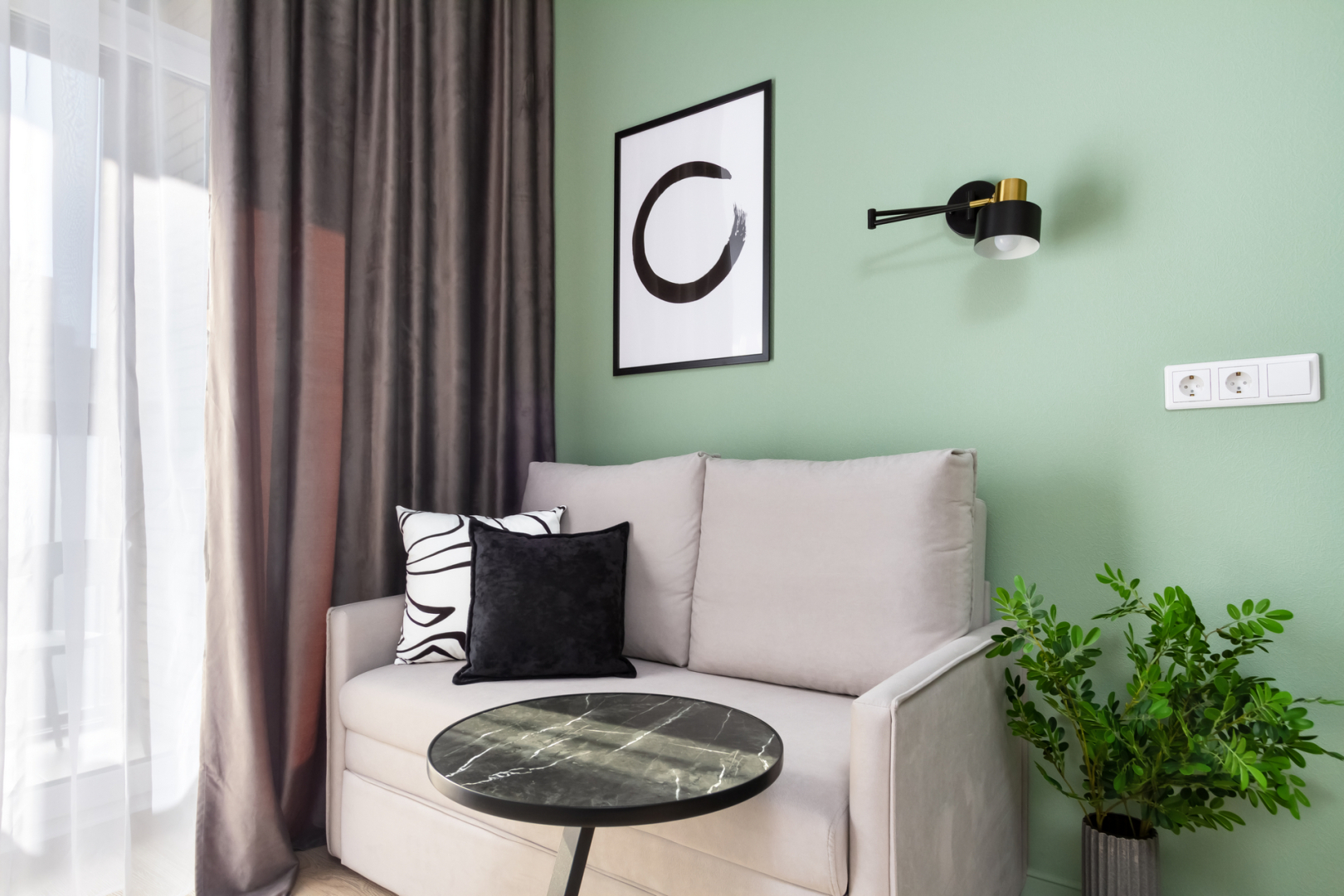 Квартира ВИДОВЫЕ АПАРТАМЕНТЫ С БАЛДАХИНОМ