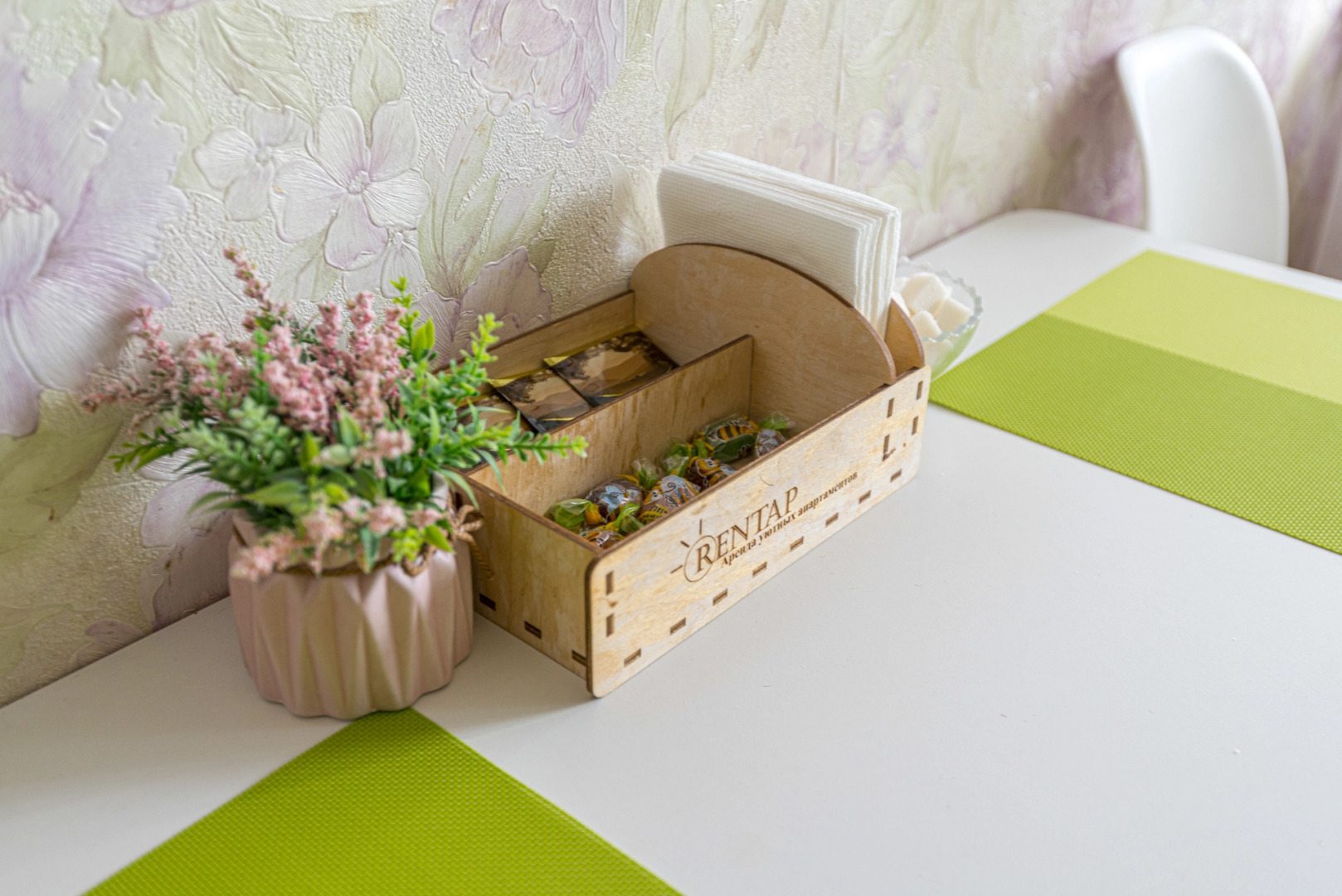 Квартира 1-к в центре на Н.Смирнова 6 от RentAp, 4 сп.места