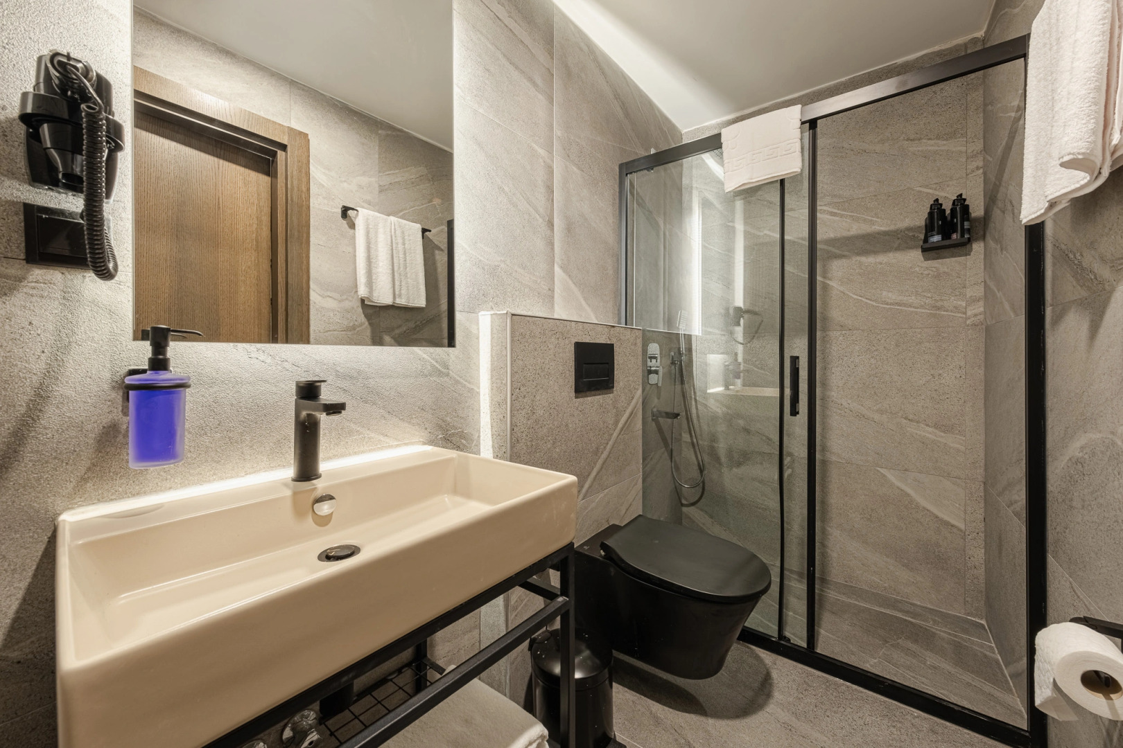 Отель Mira Inn Lara