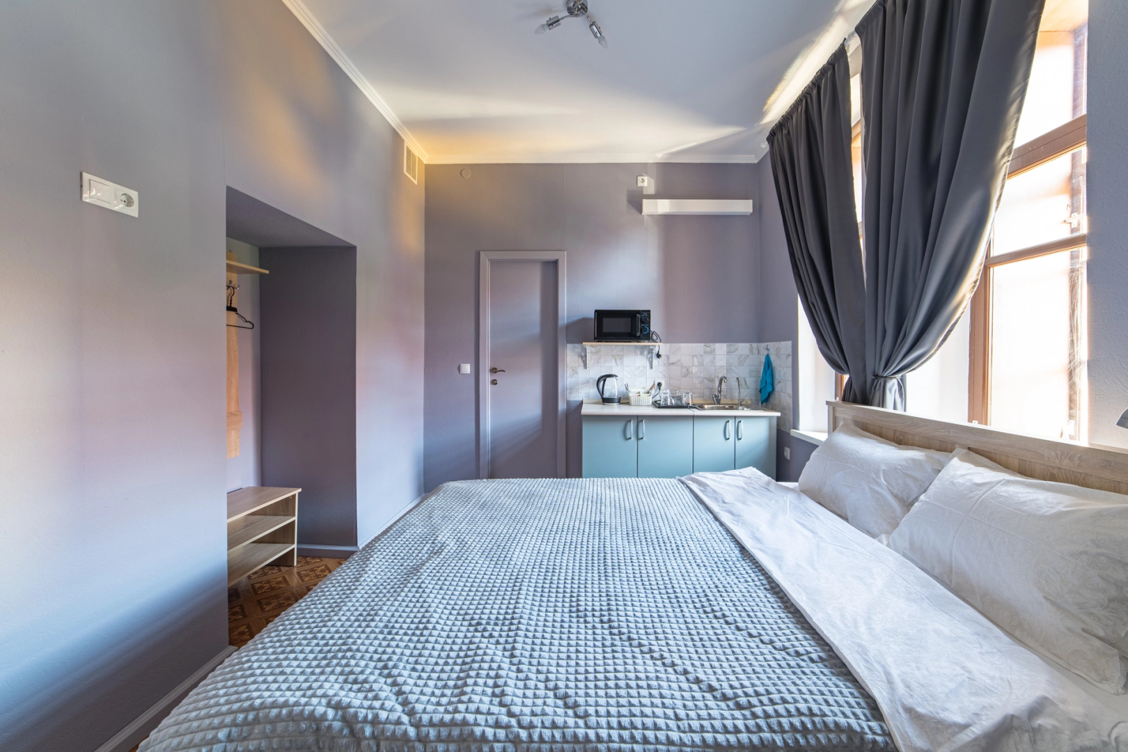 Мини-Отель Номера на Япеева