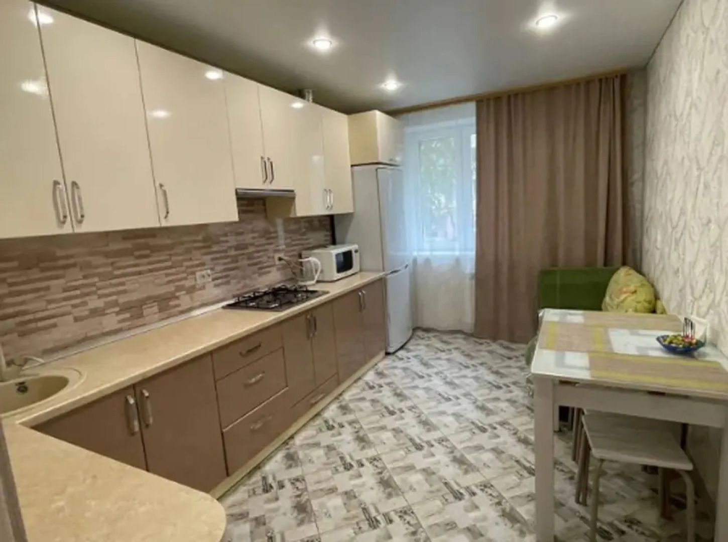 Квартира на Большевистской 114/1