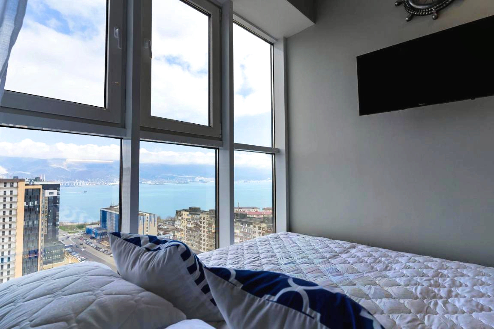 Aпартаменты с Панорамным Видом на Море от LetoApart