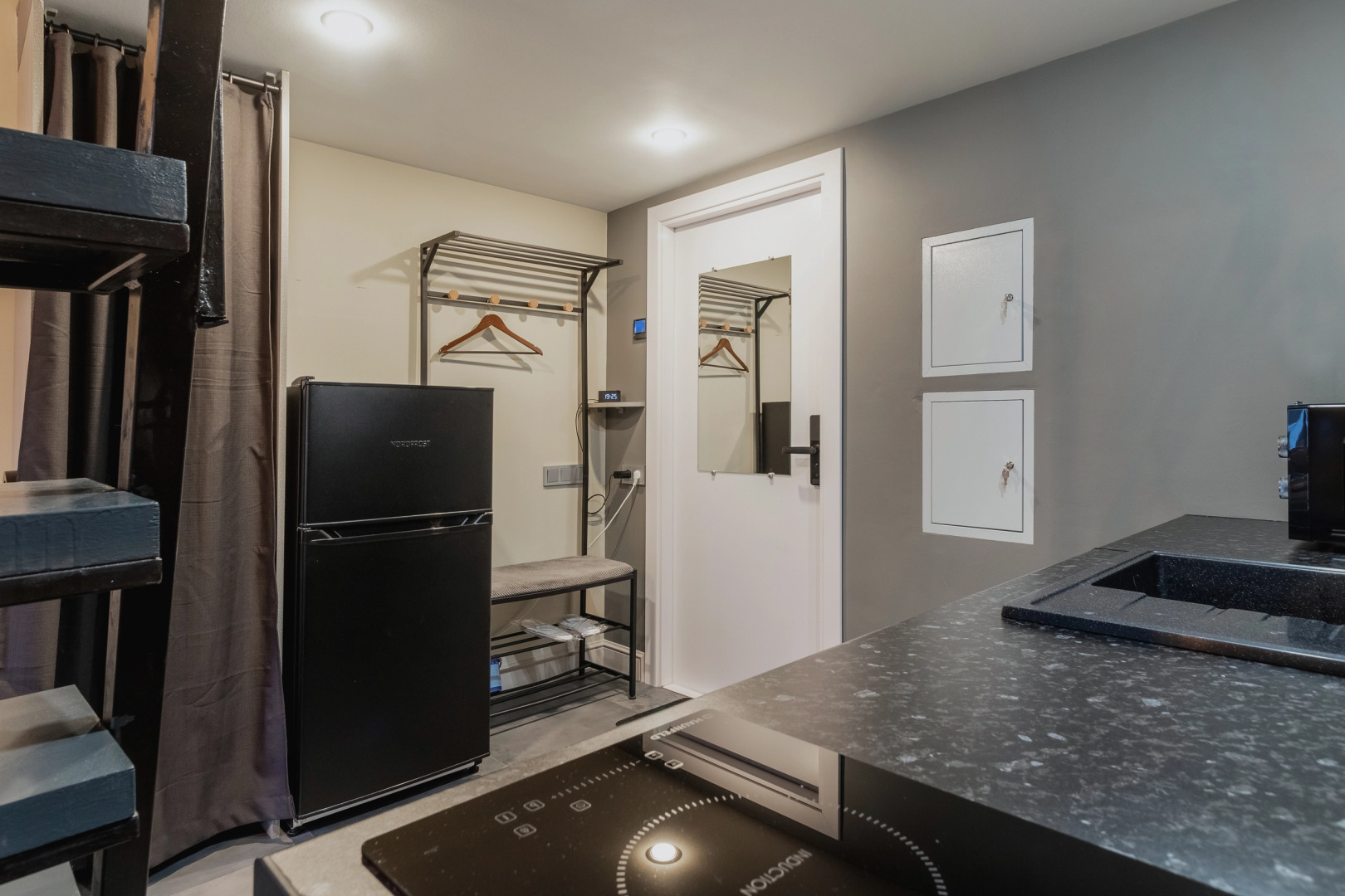 Апартаменты в Сердце Петербурга с колонкой Алиса