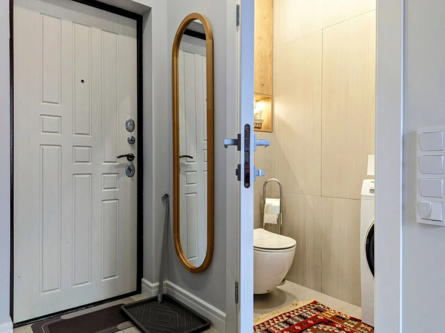 Квартира двухуровневая с видовым балконом в центре Красной Поляны