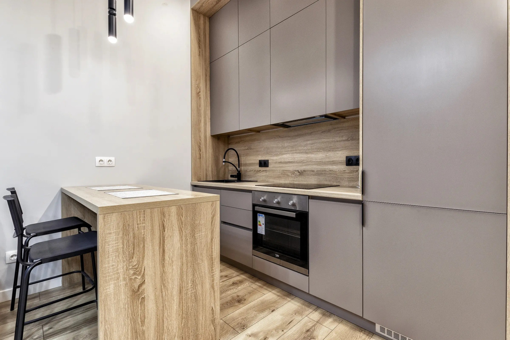 Квартира 2х комнатная уютная и красивая