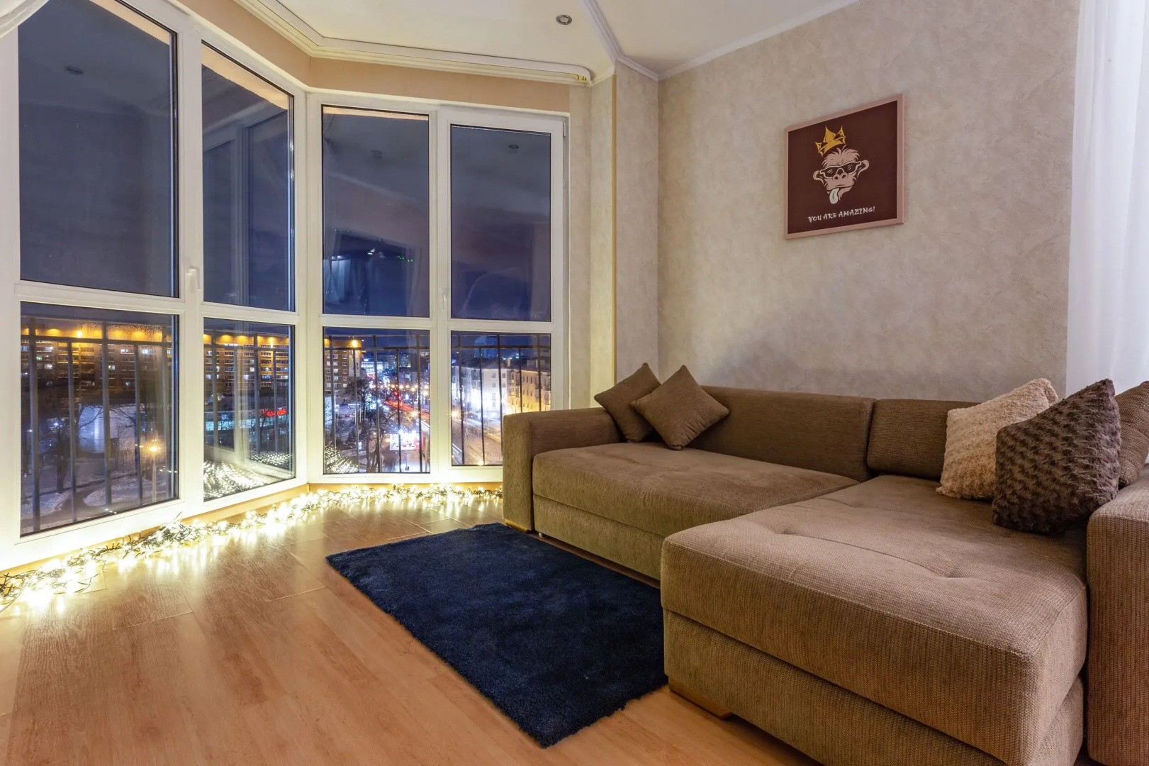 Апартаменты Румер Студио в центре с видом на город