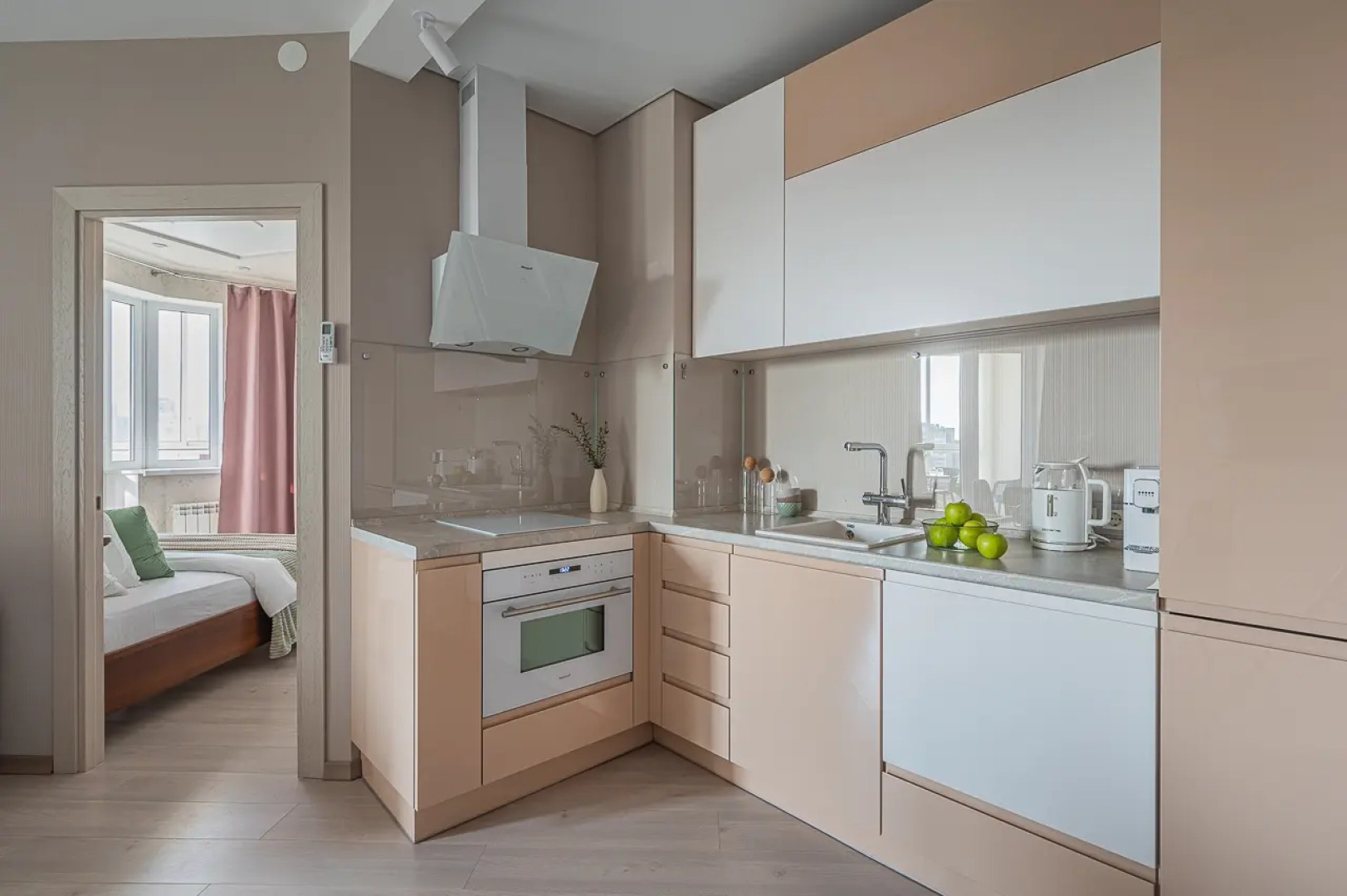 Квартира премиум класса с джакузи, сауной и панорамным видом