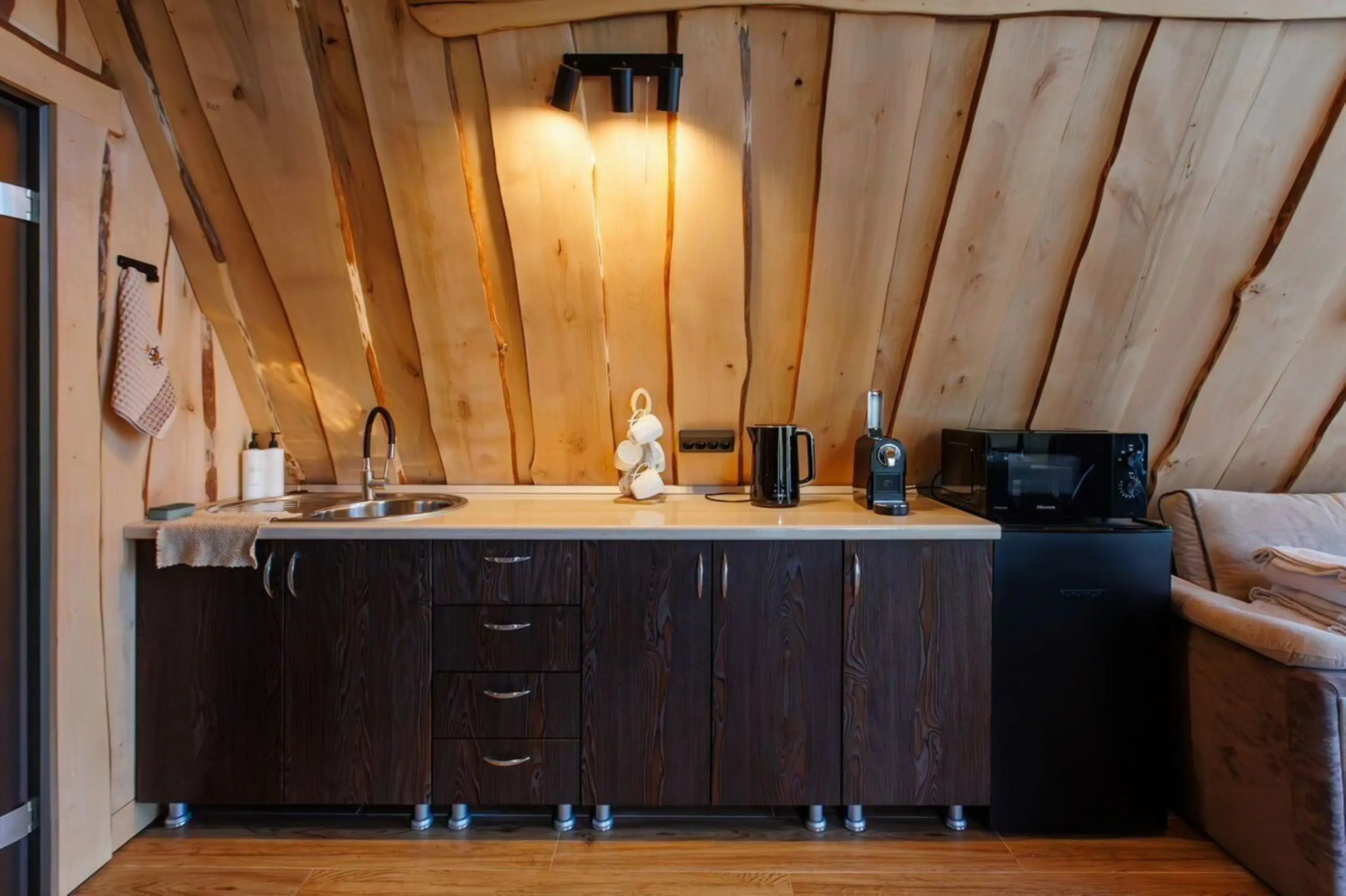 Частный дом С баней и чаном с видом на озеро