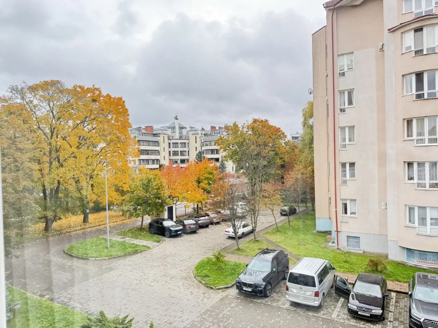 Квартира двухкомнатная рядом с Центральным парком