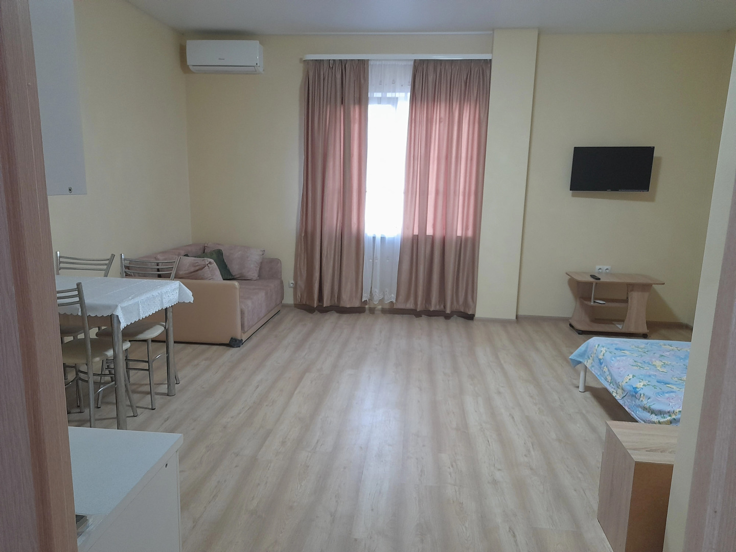 Апартаменты с Лисой в Севастополе