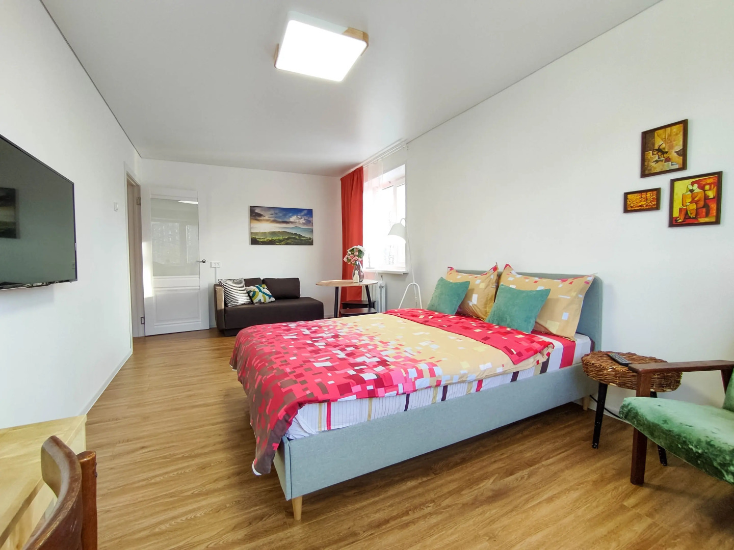 Апартаменты в центре Хорошо как дома! Сеть ЙоХоум